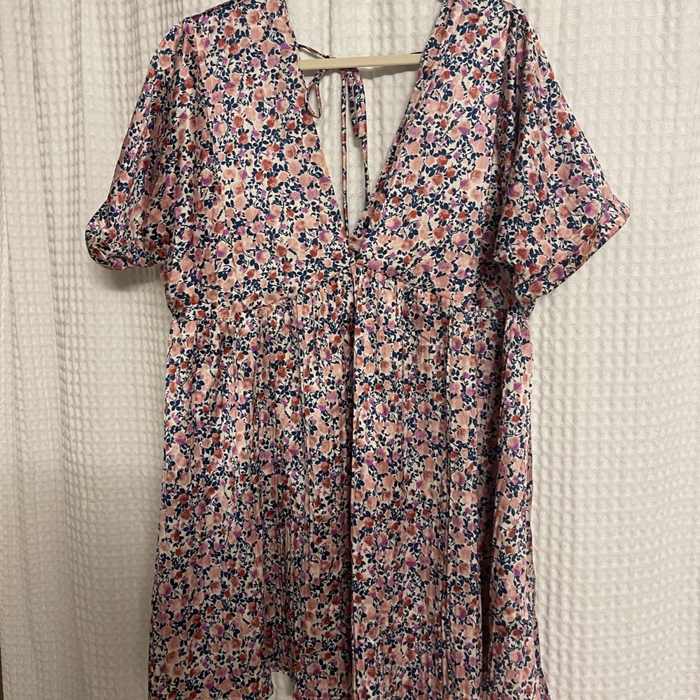 floral mini dress